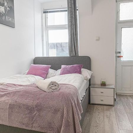 Cozy Room @ Hauptbahnhof - Well Situated & Central Vienne Extérieur photo