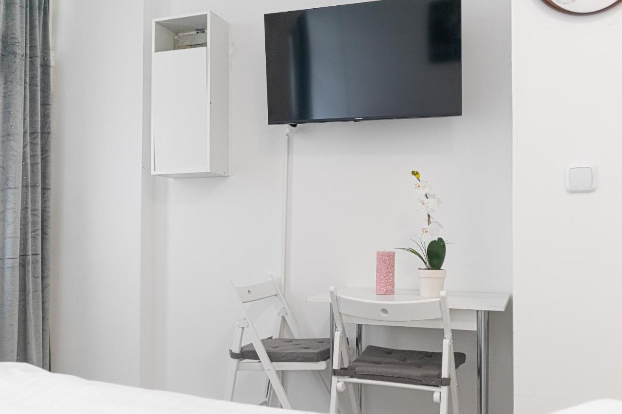 Cozy Room @ Hauptbahnhof - Well Situated & Central Vienne Extérieur photo